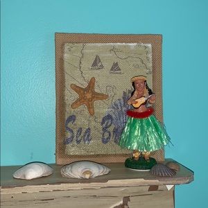 Sea breeze starfish sign